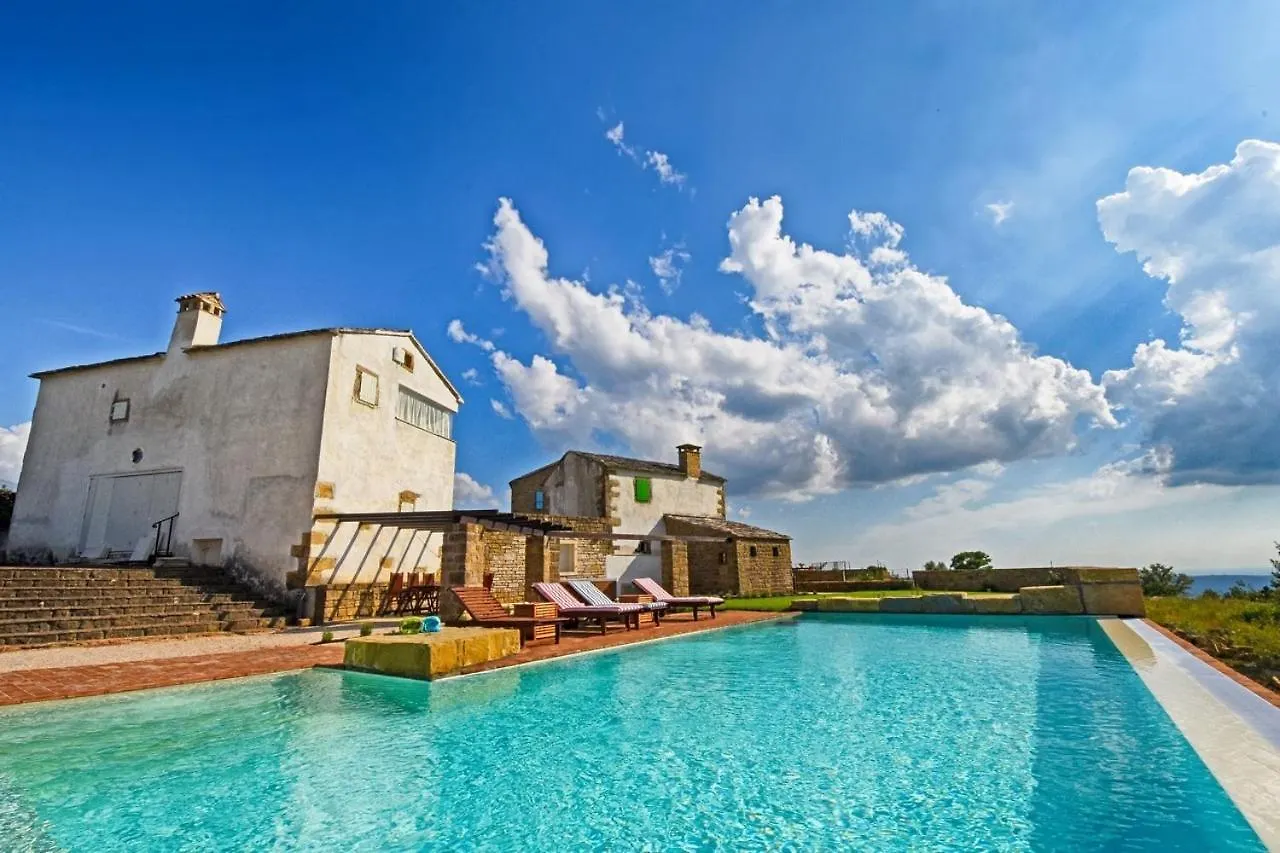 Villa Monte Istra Makovci