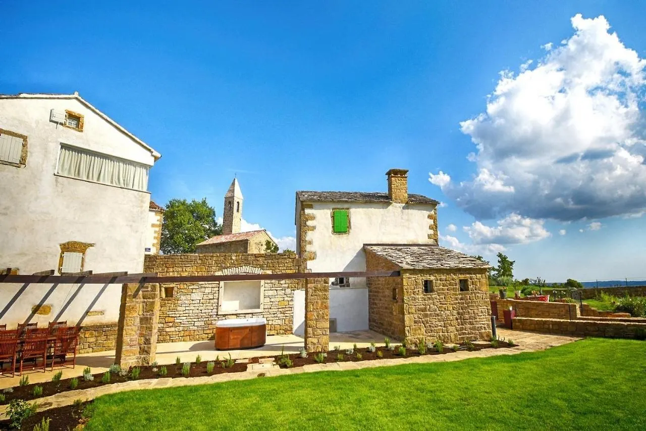 Villa Monte Istra Makovci